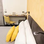 Napul'e 19 نابولي
