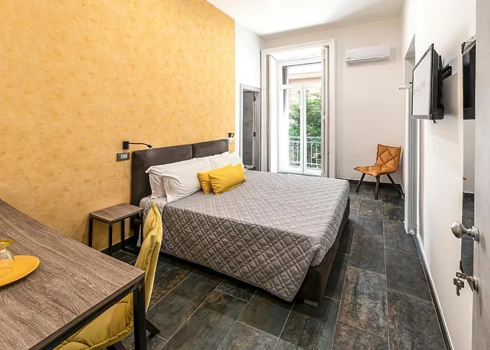 ゲストハウス Napul'e 19 ナポリ